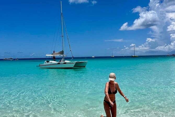 Private catamaran sail & snorkel - Why the Guide Makes a Difference