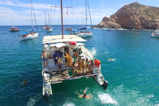 Private Catamaran Snorkeling Cruise in Los Cabos - A private start from Cabo San Lucas Marina
