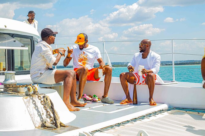 Private Catamaran - Stone Town Islands & Sandbanks (8 hrs) - Key points at a glance
