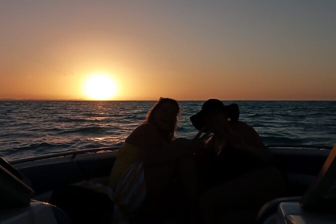 Private Catamaran Sunset Cruise in Turks and Caicos - Drinks, snacks, and the value of an easy evening