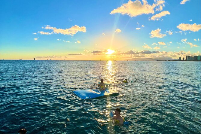 Private Catamaran Sunset Sail in Waikiki - What $900 Means for Value