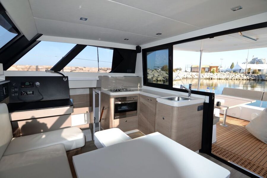 Private Catamaran Tour in Polignano a Mare - Lama Monachile and the Bourbon bridge