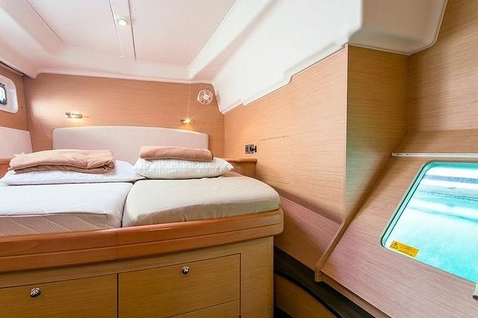 Private Catamaran Tour to the Maddalena Archipelago from Porto Rafael Palau - Santa Maria and the Manto della Madonna