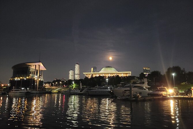 Private Catamaran Yacht Tour in Han River - Who will enjoy this boat ride most?