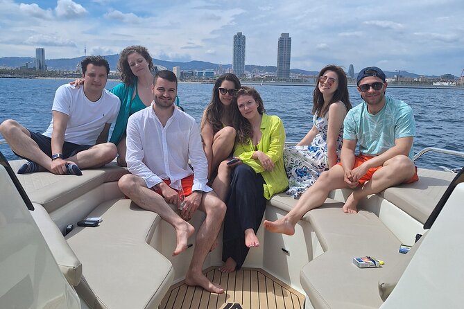 Private Charter in Catamaran Alexa by Barcelona 12 pax 2/4/8 HS - The crew can shape the day