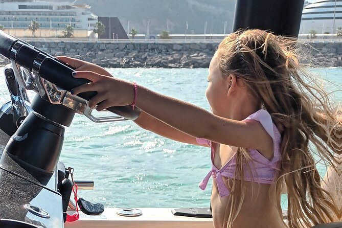 Private Charter in Catamaran Alexa by Barcelona 12 pax 2/4/8 HS - Weather, seasickness, and comfort