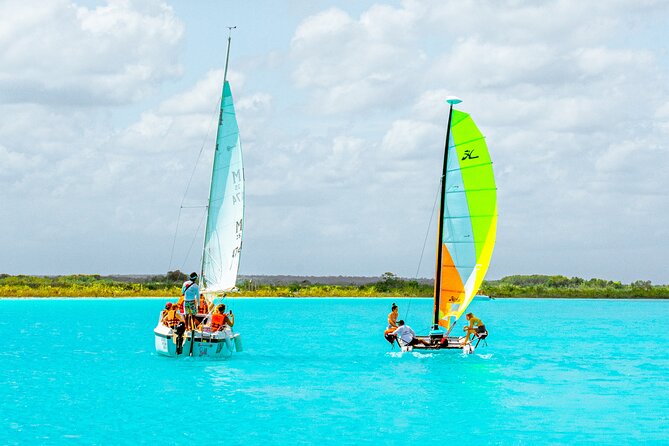 Private Eco-Tour on a Recreational Catamaran with Kayaks Included - From Casa China to the Seven Color Lagoon