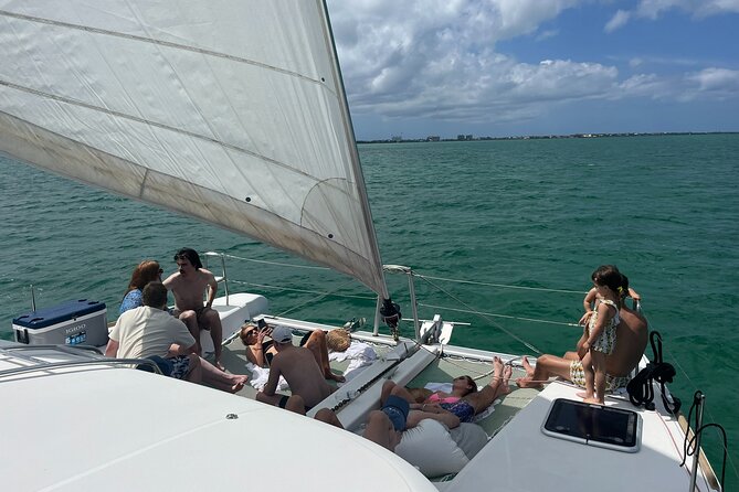Private Luxury Catamaran Tour to Stingray City and Snorkel - Rum Point or Kaibo: A Flexible Finish