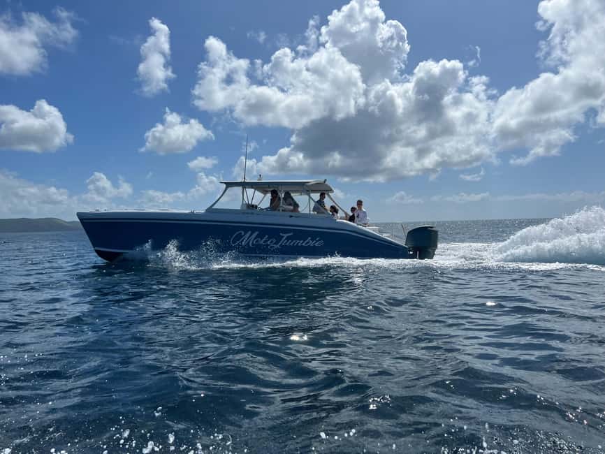 PRIVATE POWER CATAMARAN - The first 30 minutes: St Kitts from the water