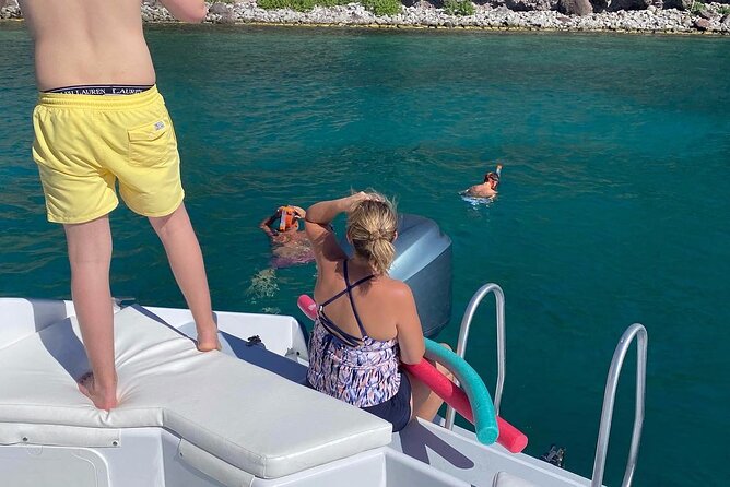 Private Power Catamaran Adventure in Saint Kitts and Nevis - Meeting in Basseterre and planning the morning