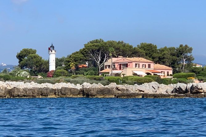 Private ride with sea bath in Solar Catamaran - A quiet way to see Cap d’Antibes from the water