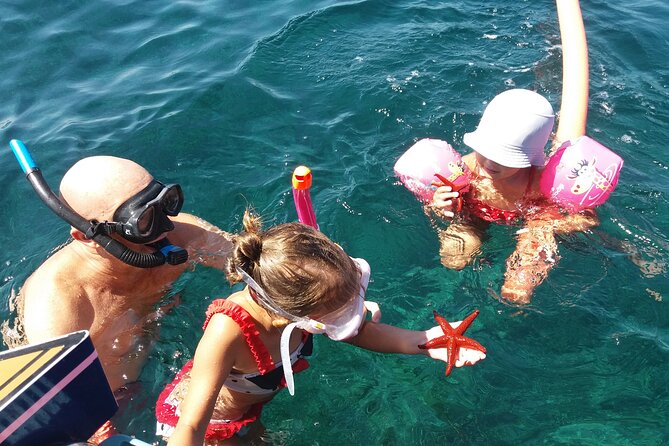Private ride with sea bath in Solar Catamaran - The solar boat: pleasant, but not a luxury yacht