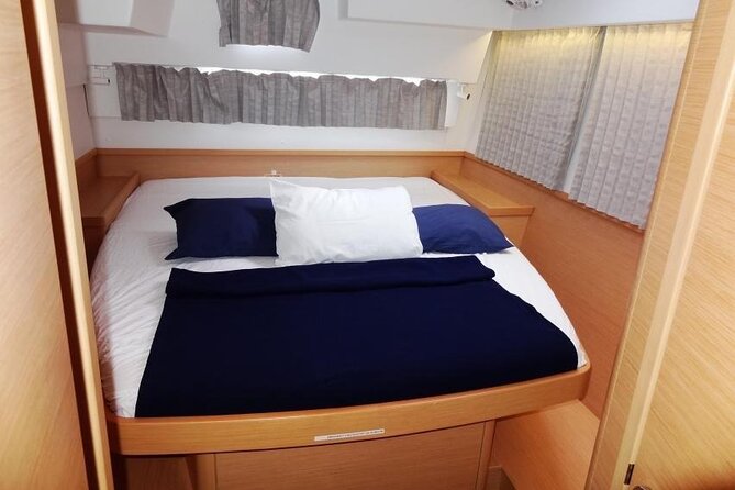 Private St Thomas Luxury Catamaran Trip for Groups up to 24 Guest - Drinks are included, but lunch is not