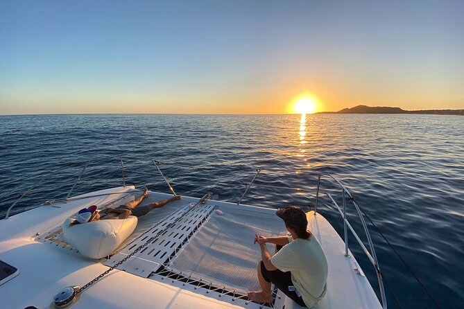 Private Sunset Catamaran Cruise in Waikiki - Turning the boat into your own sunset platform