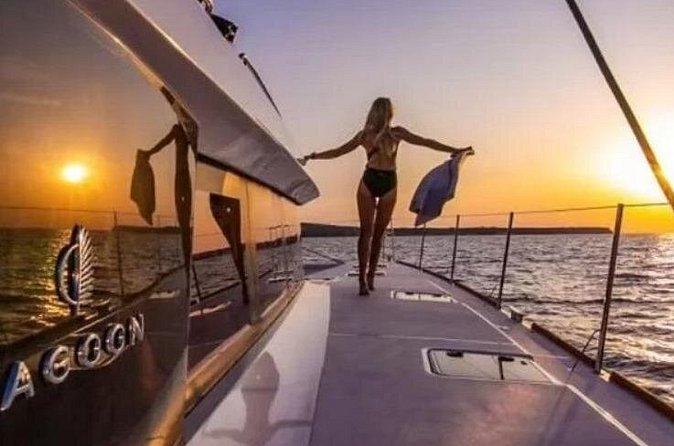 Private tour on a LUXURY Catamaran (Sunset and Wine Tour) - Belém Tower and Portugal’s seafaring past