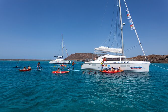 Private trips to Lobos Island in Catamaran Lagoon 421 - A good choice for families and celebrations