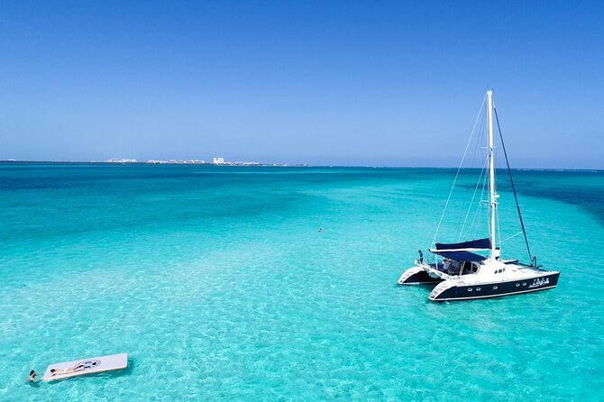 Puerto Morelos Secret Sandbar Catamaran Sail - A calm catamaran day from Puerto Morelos