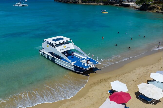 Puerto Plata Catamaran Cruise with Snorkeling, BBQ & Open Bar - Getting from Amber Cove or Taino Bay to the boat