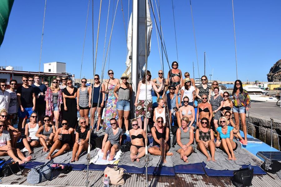 Puerto Rico: 4-Hour Catamaran Excursion in the South - Sailing past cliffs, caves, and beaches