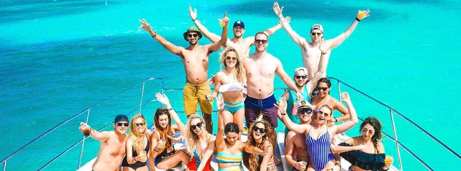 Punta Cana: Catamaran Boat Party with Unlimited Drinks - Music, dancing, and the social mood
