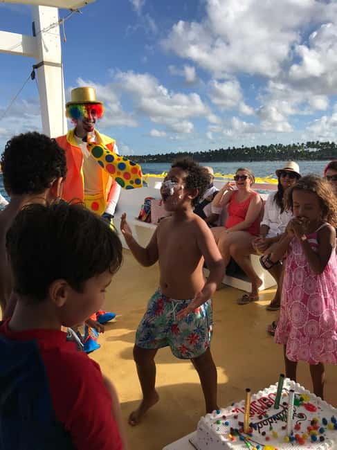 Punta Cana: Catamaran Family Tour - What the crew adds to the experience