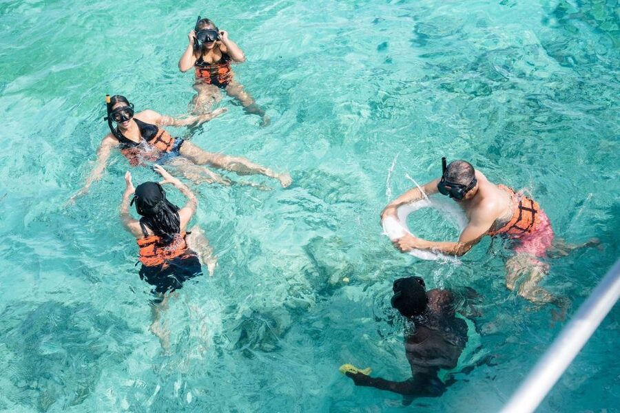 Punta Cana: Catamaran Tour with Reef Snorkeling and Open Bar - The private beach is pleasant, but not always perfect