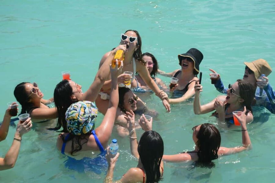 Punta Cana Private Catamaran Cruise, Open Bar & Snorkeling - A coastal cruise between the stops