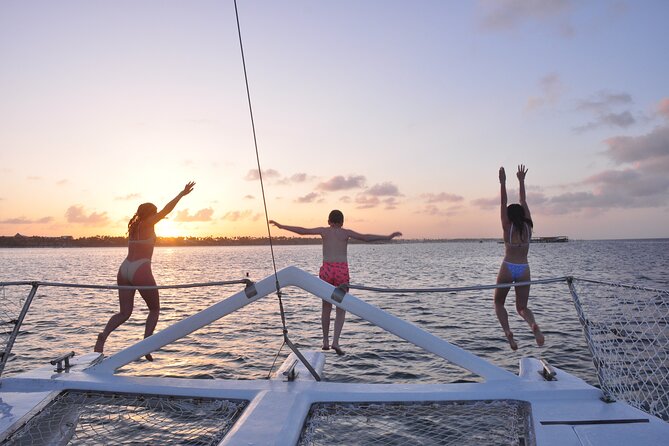 Punta Cana Private Catamaran Cruise: Snorkeling, Beach & BBQ - BBQ lunch on board, with one important check