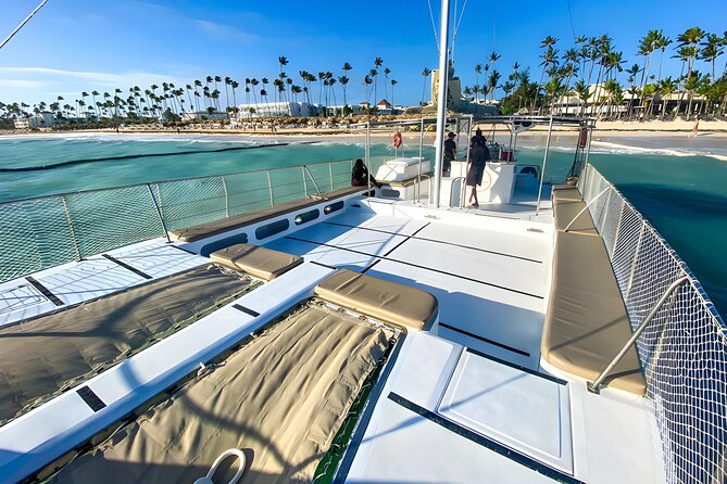 Punta Cana Private Catamaran with Snorkeling, Lunch & Open Bar - What the private format changes