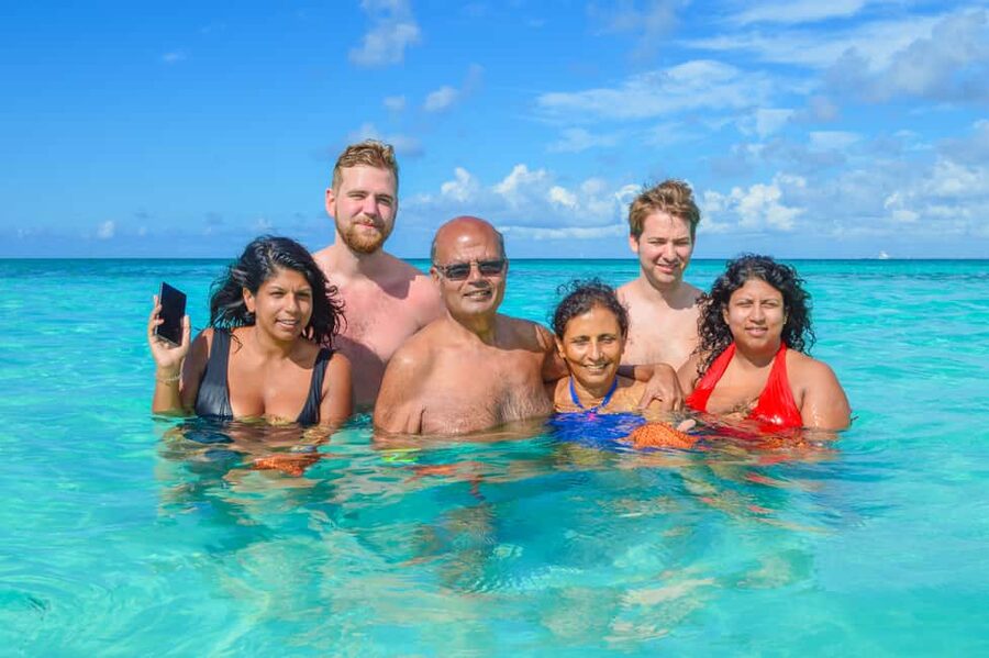 Punta Cana: Saona Island All Included Open Bar Catamaran - Three hours on Saona Island