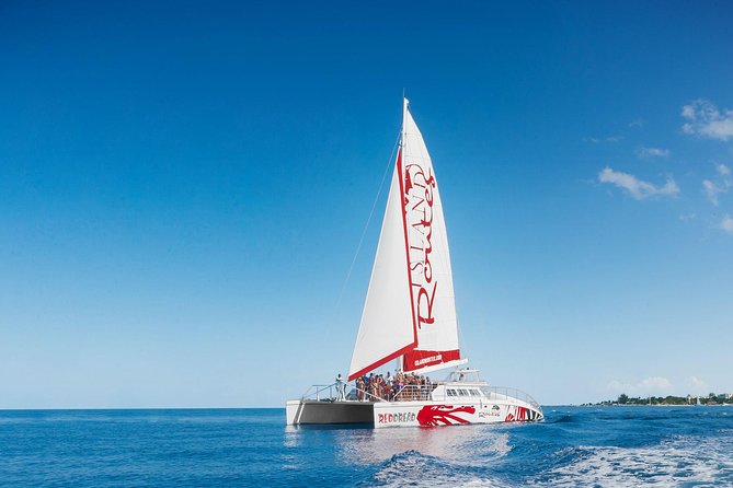 Reggae Catamaran and Snorkeling Open Bar Cruise Montego Bay - When the Bar Opens, the Cruise Changes Character