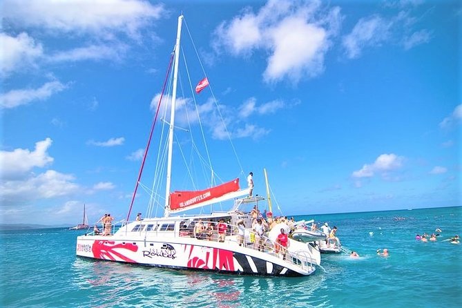 Reggae Catamaran and Snorkeling Open Bar Cruise Montego Bay - What to Pack and How to Handle the Day