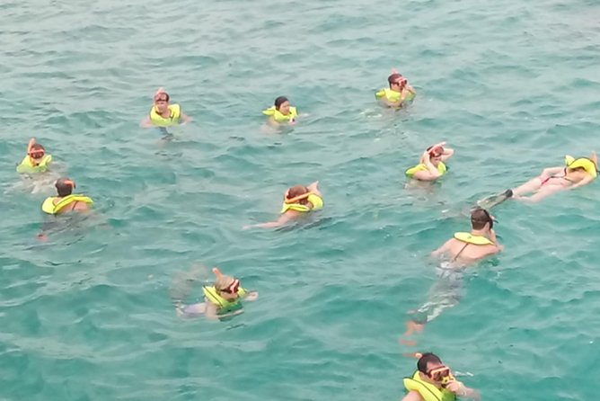 Reggae Catamaran Negril Jamaica Sail N Snorkel - A reggae afternoon on Negril’s famous coast