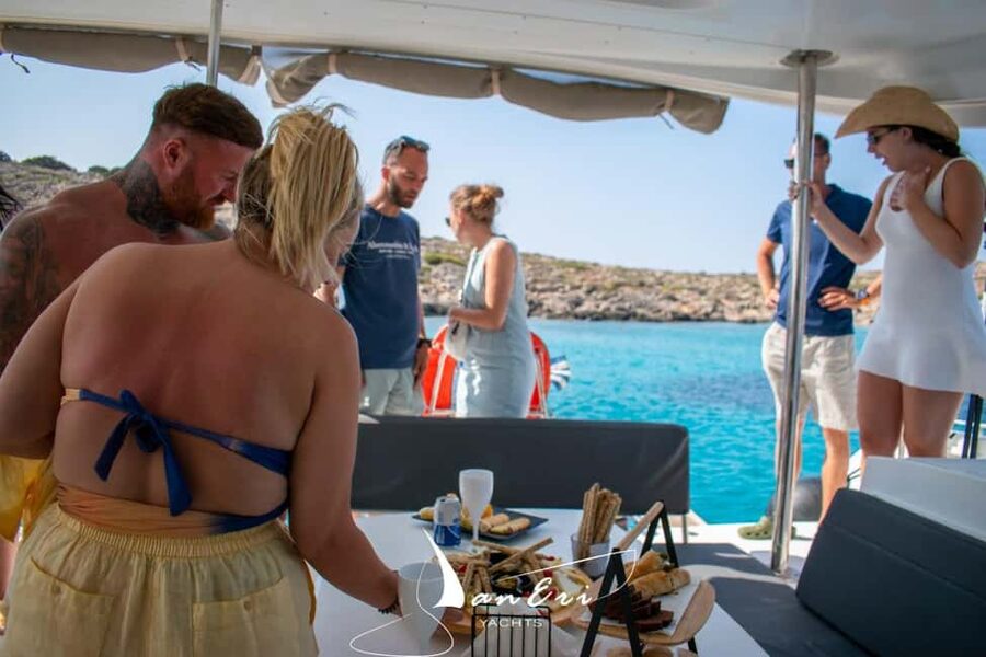 Rethymno Premium Catamaran Cruise: Healthy Lunch & Open Bar - Open bar and deck time