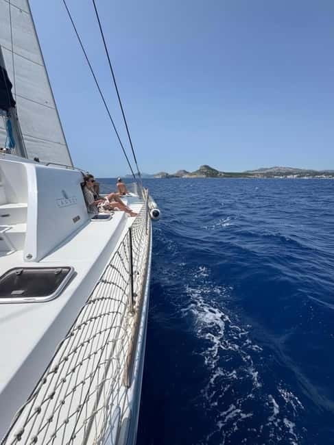 Rhodes: All inclusive Catamaran Escape with Lunch & Drinks - Starting at Mandraki Harbour