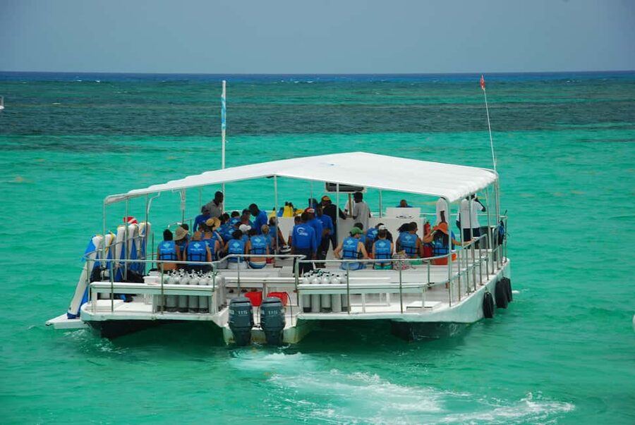 Sailing Splash Tour Speedboat, Snorkel, and Catamaran - Snuba instruction and the question of consistency