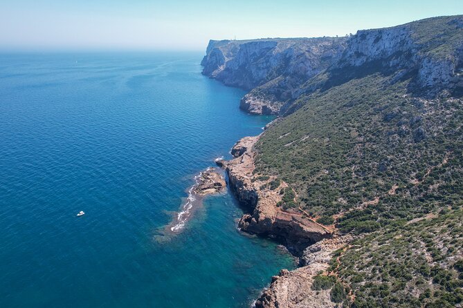 Sailing trip and swim in the bay of Dénia on a catamaran - What the strongest praise points to