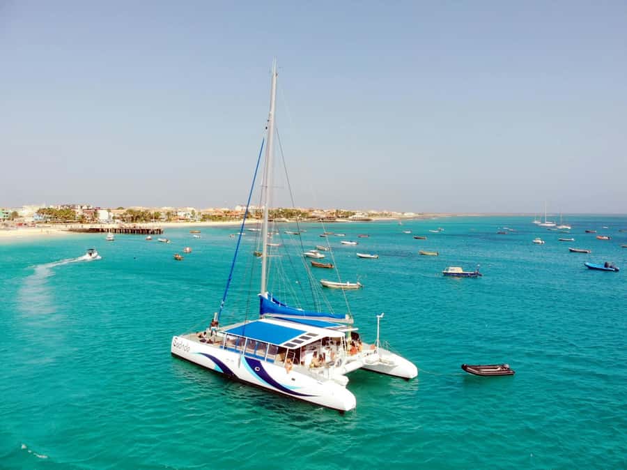 Sal Island Catamaran Cruise with All-inDrinks and Snacks - FAQ