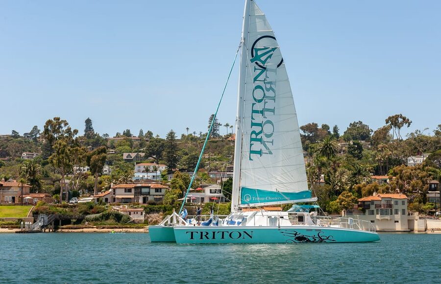 San Diego Harbor Cruise: 2.5 hour Catamaran Cruise - Getting comfortable on the 75-foot catamaran