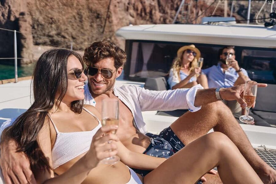 Santorini: Caldera Luxury Catamaran Cruise w/ Meal & Drinks - Key points to know before booking