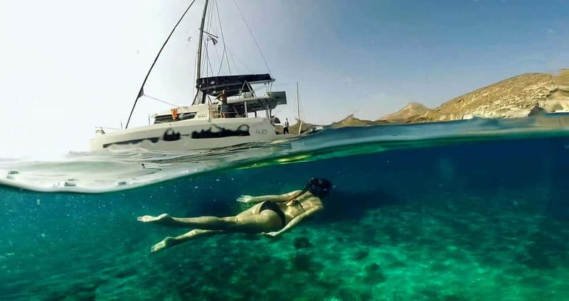 Santorini: Catamaran Cruise with Fresh Meal & Open Bar - Pickup from Santorini hotels to Vlychada