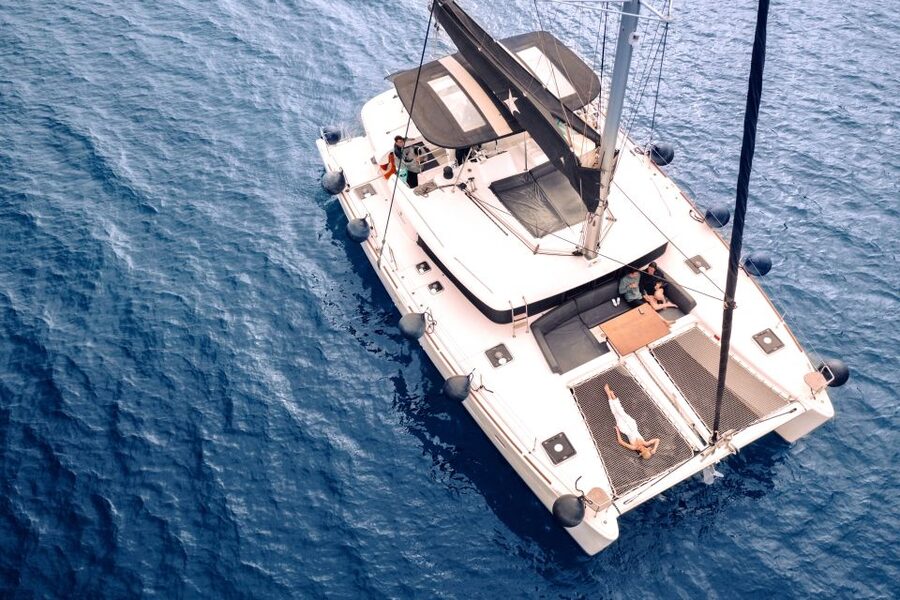 Santorini: Catamaran Cruise with Lunch, Drinks, & Oia Visit - Why this cruise makes sense in Santorini