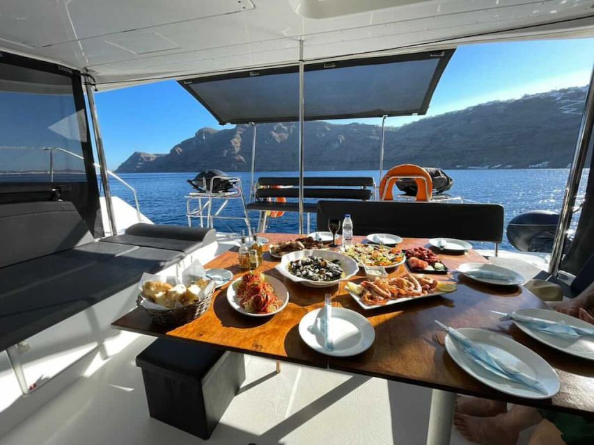 Santorini: Catamaran Cruise with Meal & Open Bar - Key things to know before you sail
