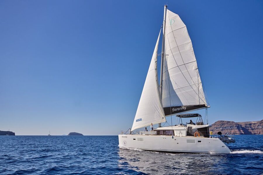 Santorini: Day Luxury Catamaran Cruise with Meal & Drinks - Why this cruise works so well for Santorini