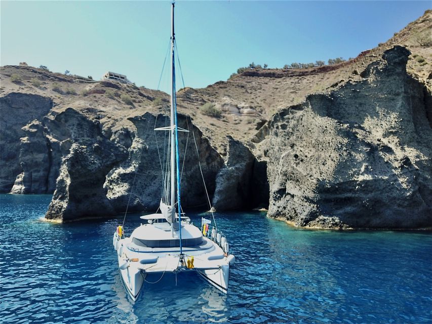 Santorini: Private All-In Catamaran Cruise, with Food|Drinks - Why a private boat changes the Santorini day