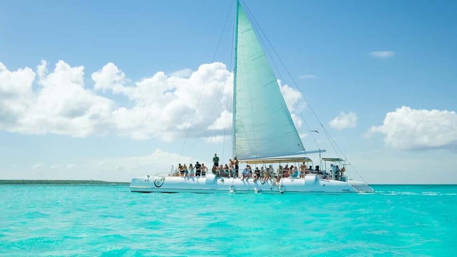 SAONA ISLAND: Catamaran Boat with Open Bar, Lunch and More.. - Why Saona Island is worth the long day