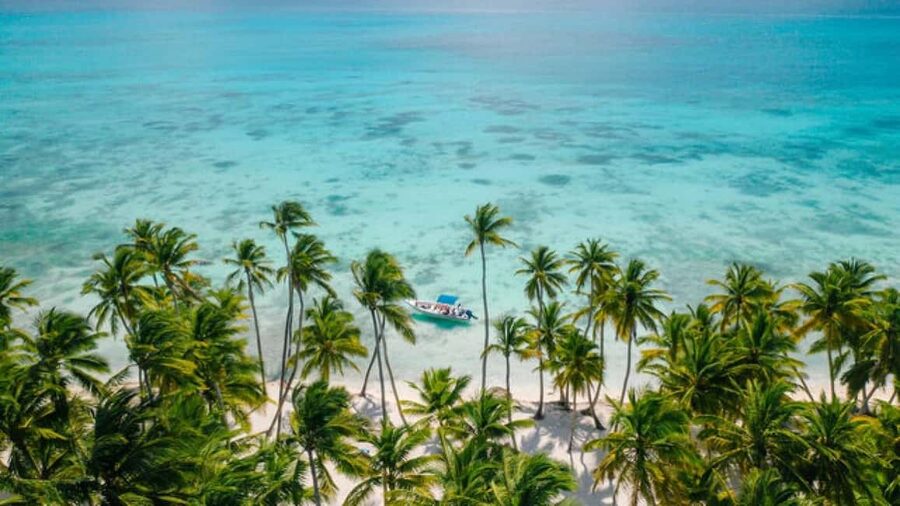Saona Island: Catamaran/Speedboat Tour to a Dream Beach - Bayahibe, the practical start of the day