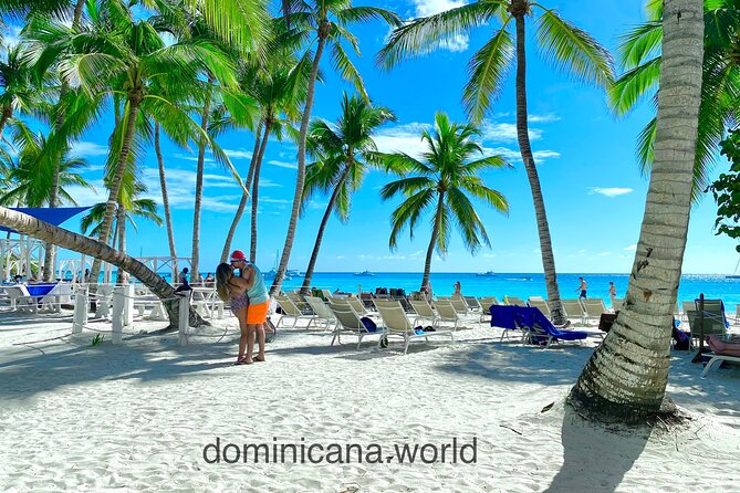 Saona Island, Natural pool Starfish, Fast boat, Catamaran +Dances - The catamaran return adds music, not luxury