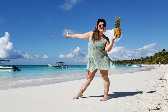 Saona Island Tour Catamaran Buffet Lunch & Full Day Trip - What the $75 Saona Island day includes