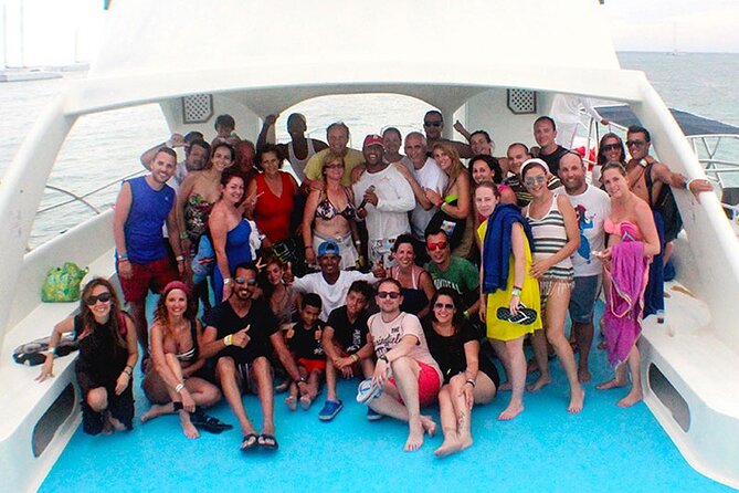 Saône Island from Punta Cana Catamaran, Natural Pool and Lunch - From Punta Cana to Bayahibe, the day starts early